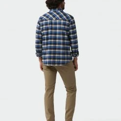 Stio Men's Junction Midweight Flannel Shirt