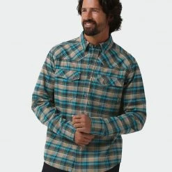 Stio Men's Junction Midweight Flannel Shirt