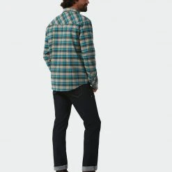 Stio Men's Junction Midweight Flannel Shirt
