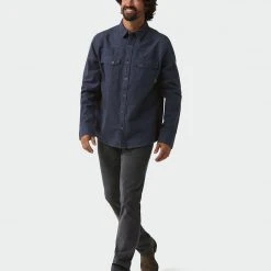 Stio Men's Junction Midweight Flannel Shirt