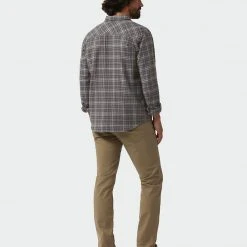 Stio Men's Miter Lightweight Flannel Shirt 52 Stio Men's Miter Lightweight Flannel Shirt