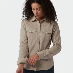 Stio Women's Ashton Chambray Shirt