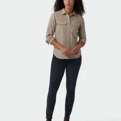 Stio Women's Ashton Chambray Shirt