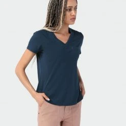 Stio Women's Divide V-Neck SS