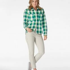 Stio Women's Hutkeeper Flannel Shirt 57 Stio Women's Hutkeeper Flannel Shirt