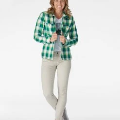 Stio Women's Hutkeeper Flannel Shirt 56 Stio Women's Hutkeeper Flannel Shirt