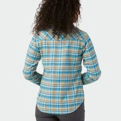 Stio Women's Willow Midweight Flannel Shirt