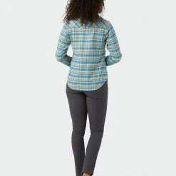 Stio Women's Willow Midweight Flannel Shirt